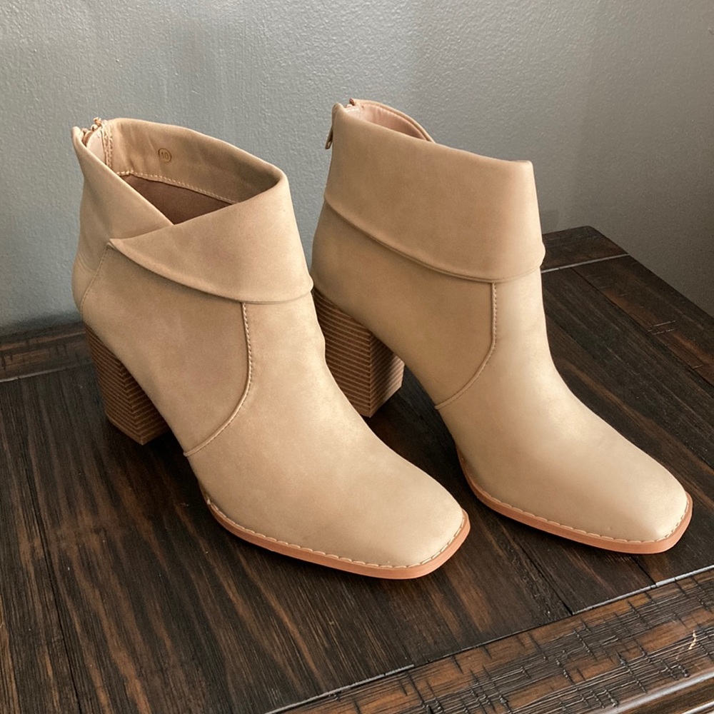 FAUX LEATHER ANKLE BOOTIES, Chunky Block heel, zipper closure